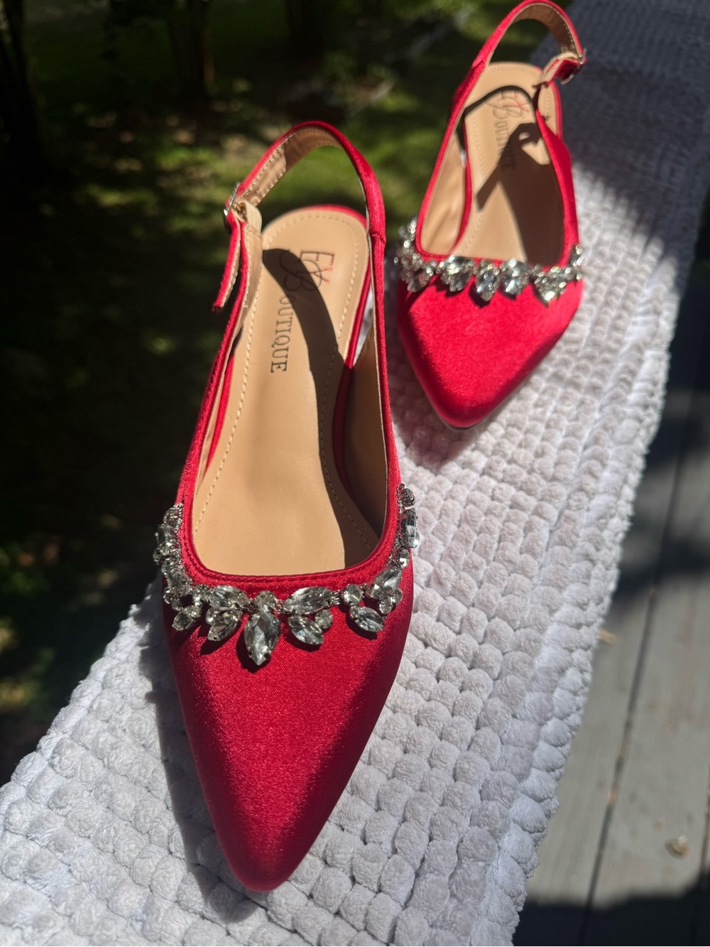 Boutique Red Satin Rhinestone Slingback Heels Pointed Toe Size 9